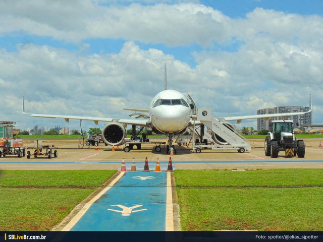 Foto de @elias_sjpotter: A320 Azul em SBSR