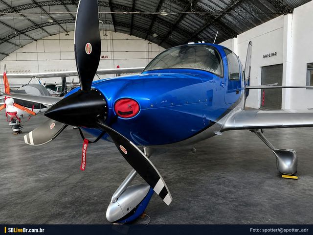 Foto de @spotter_adr: SR22 em SNKB