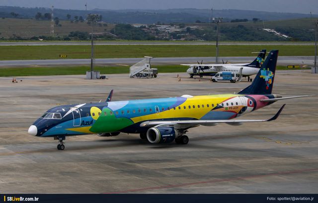 Foto de @aviation.jr: E190 Azul em SBCF